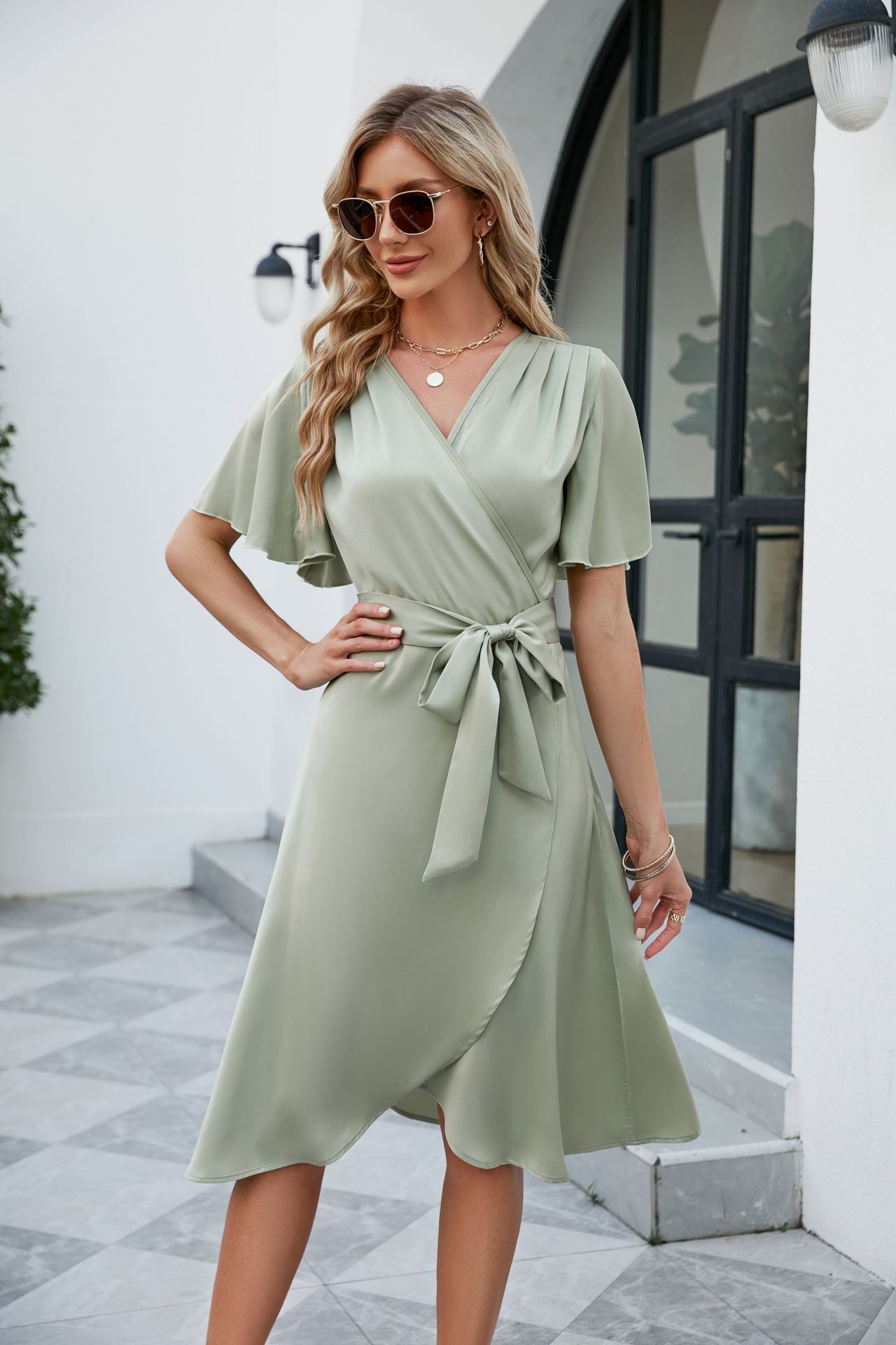 Women's Satin V-neck Fitted Waist Flare-sleeve Comfortable Dress